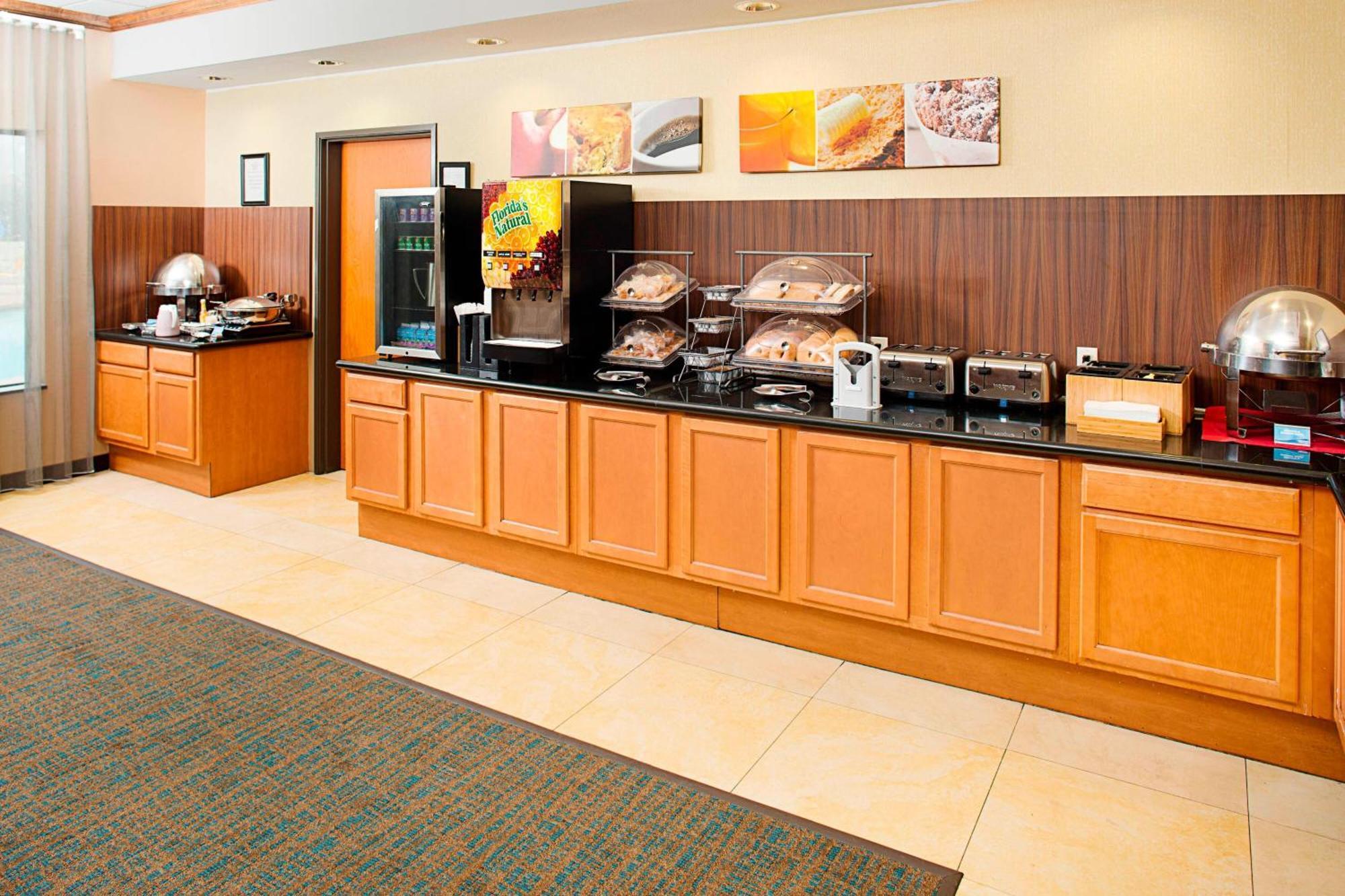 Fairfield Inn & Suites By Marriott San Antonio Seaworld / Westover Hills Екстер'єр фото