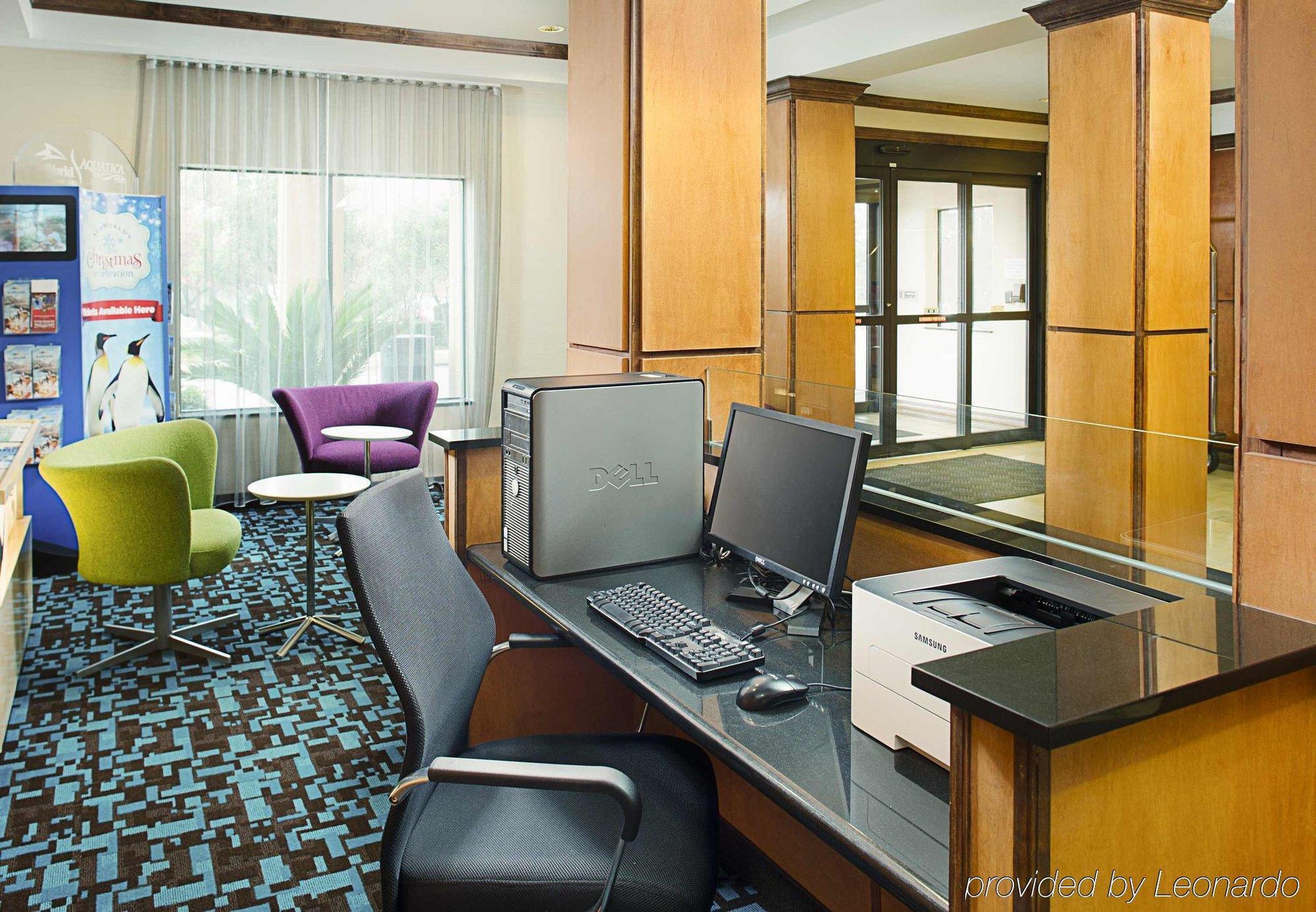 Fairfield Inn & Suites By Marriott San Antonio Seaworld / Westover Hills Екстер'єр фото