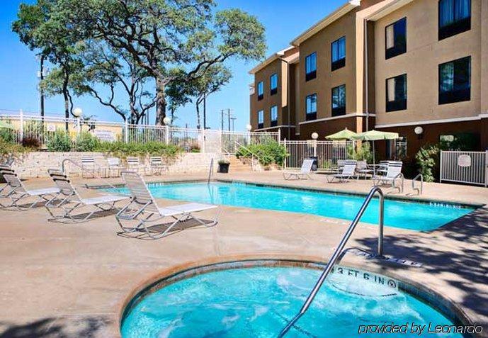 Fairfield Inn & Suites By Marriott San Antonio Seaworld / Westover Hills Екстер'єр фото