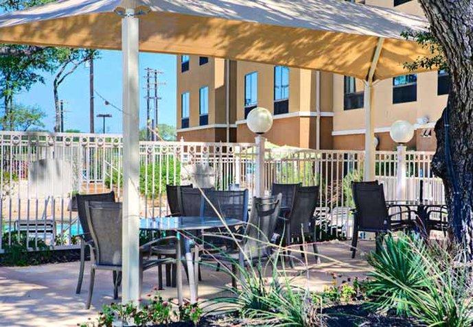 Fairfield Inn & Suites By Marriott San Antonio Seaworld / Westover Hills Екстер'єр фото